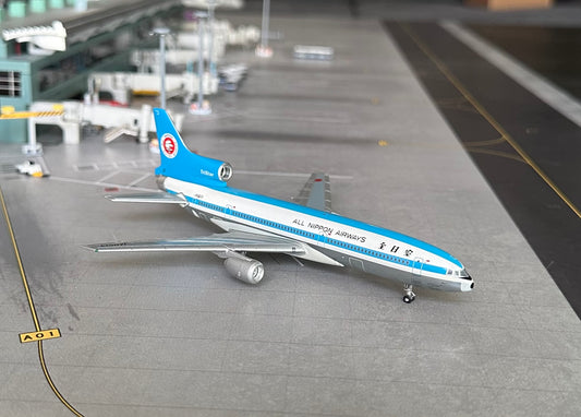 1:400 All Nippon Airways Lockheed L-1011 Tristar Retro Jet X