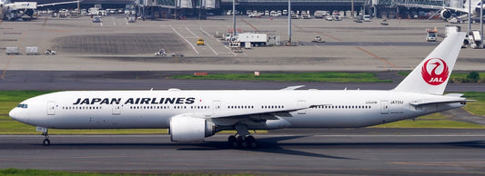 Pre-order 1:400 Japan Airlines B777-300ER “Last Flight” JC Wings