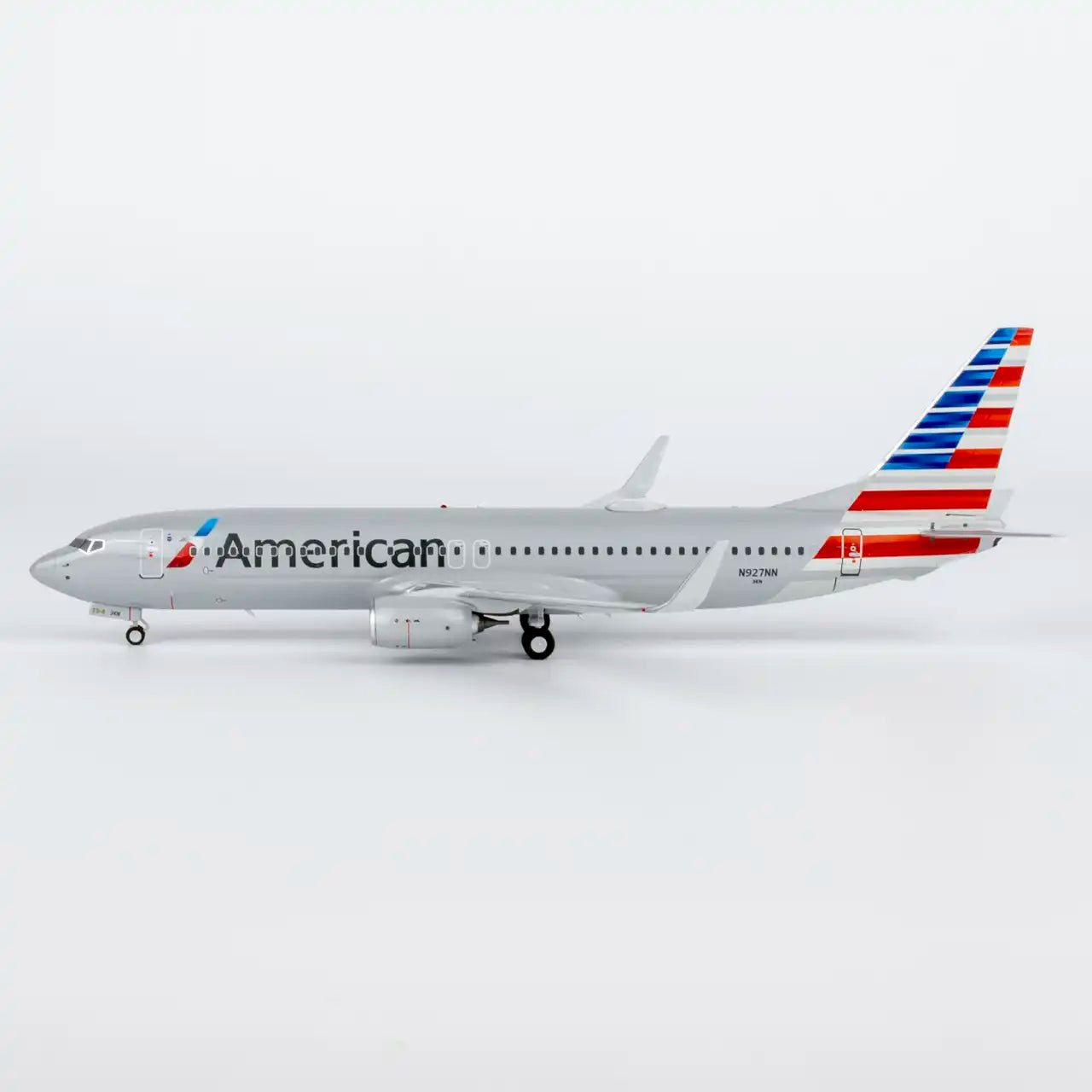 1:200 American Airlines B737-800 N927NN NG Models