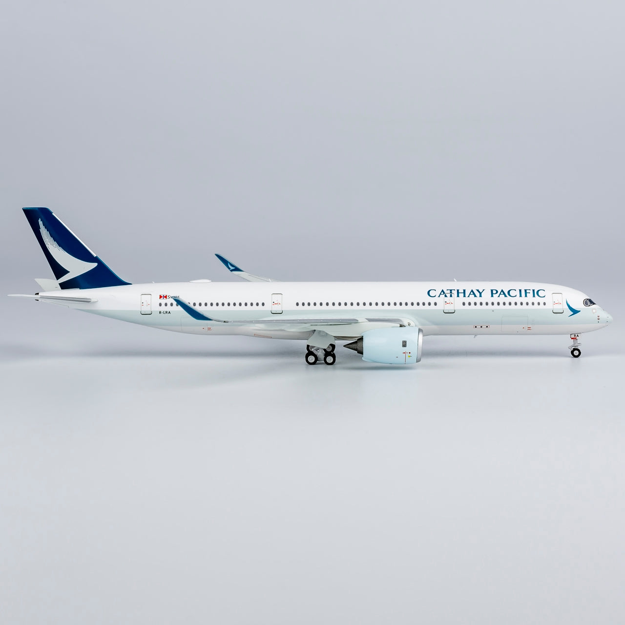 1:400 Cathay Pacific A350-900 ULTIMATE COLLECTION NG Models