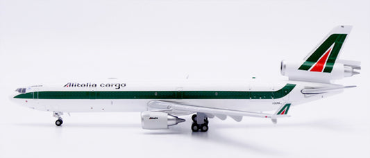 Pre-order 1:400 Alitalia Cargo MD-11 JC Wings