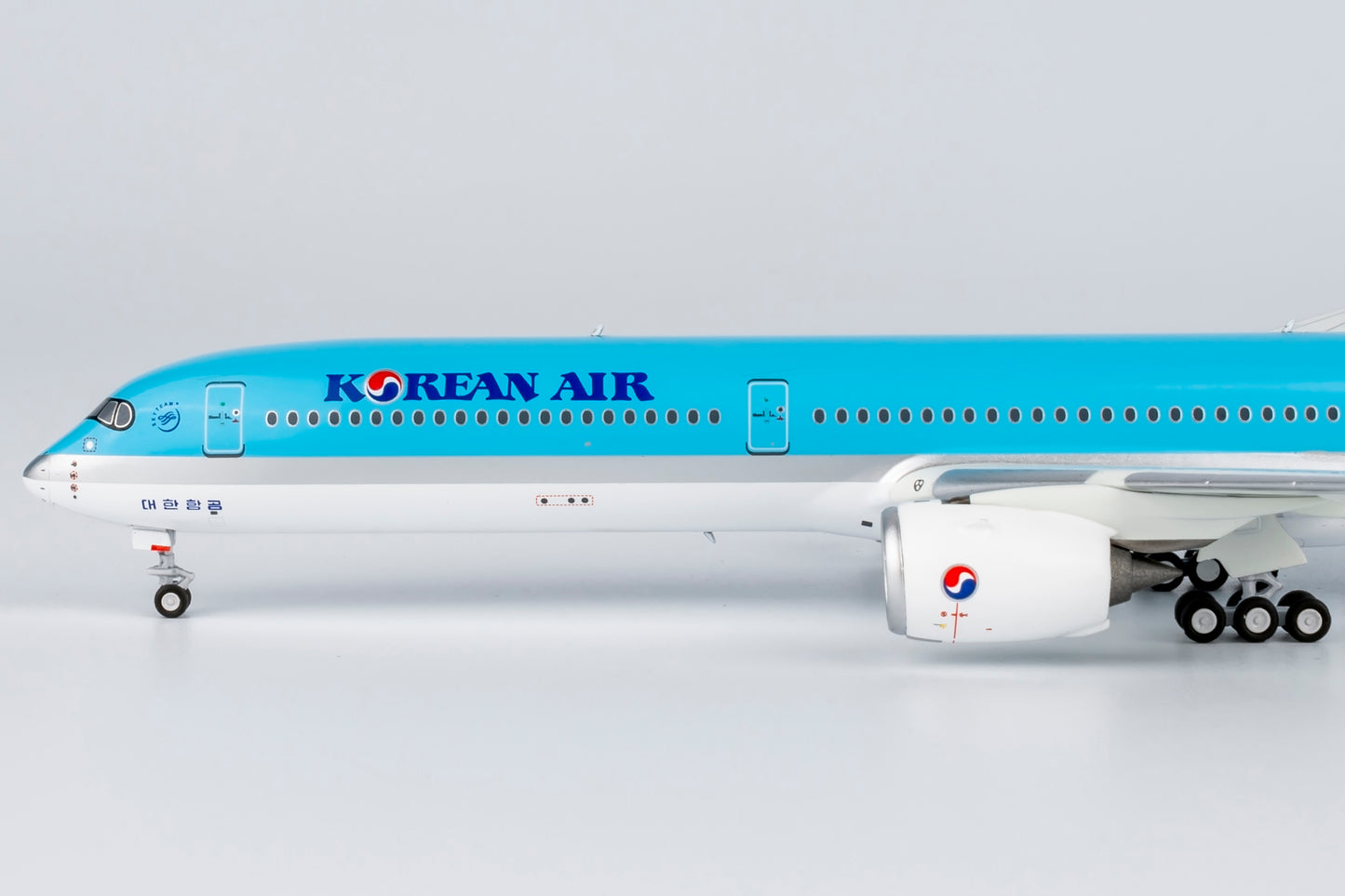 Pre-order 1:400 Korean Air A350-1000 FANTASY LIVERY NG Models