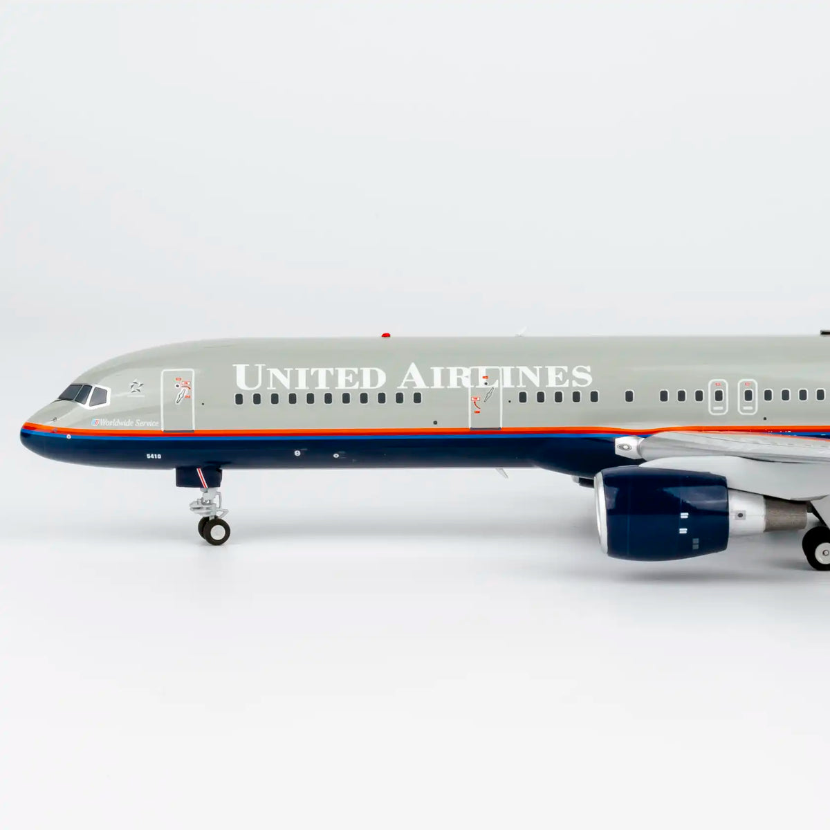 1:200 United Airlines B757-200 “Battleship Grey” NG Models