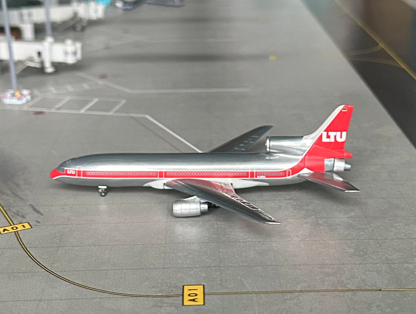 1:500 LTU Lockheed L-1011 Tristar Herpa Wings