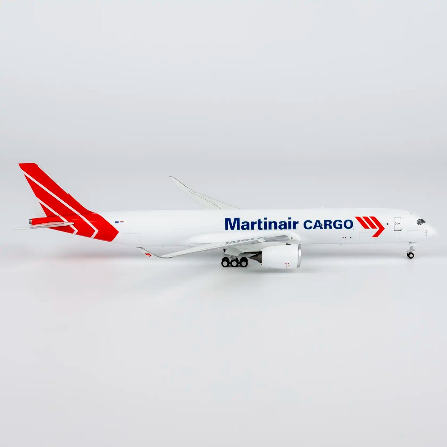 1:400 Martinair Cargo A350F NG Models