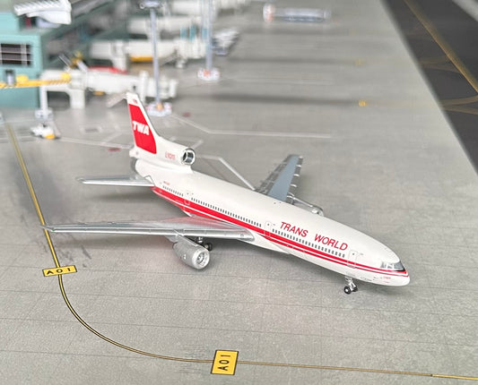 1:400 TWA Trans World Lockheed L-1011 Tristar BlueBox