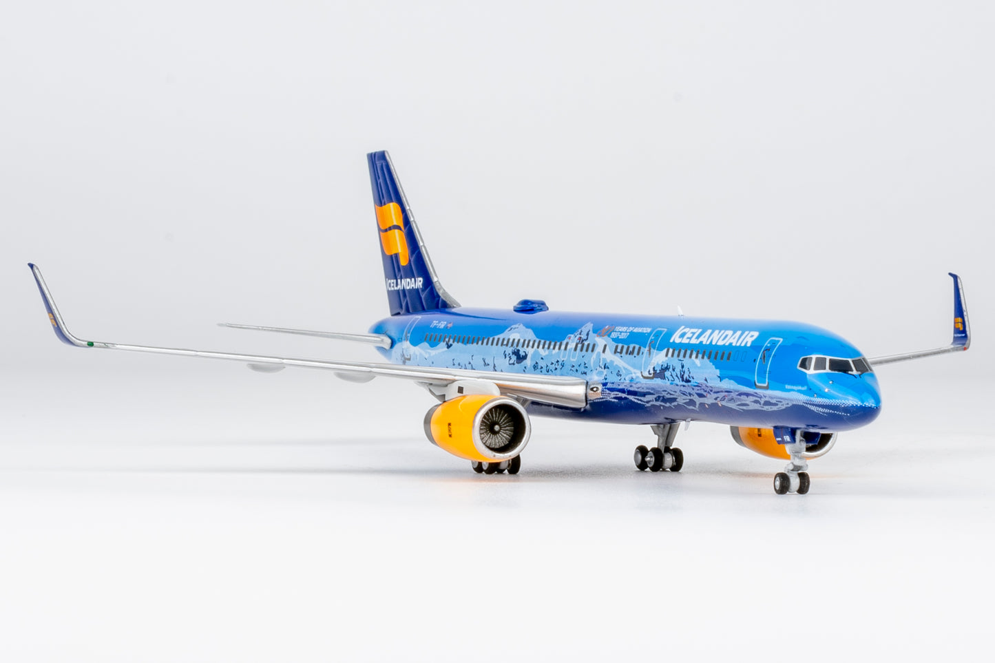 1:400 Icelandair B757-200 “Vatnajokull” NG Models Ultimate Collection*