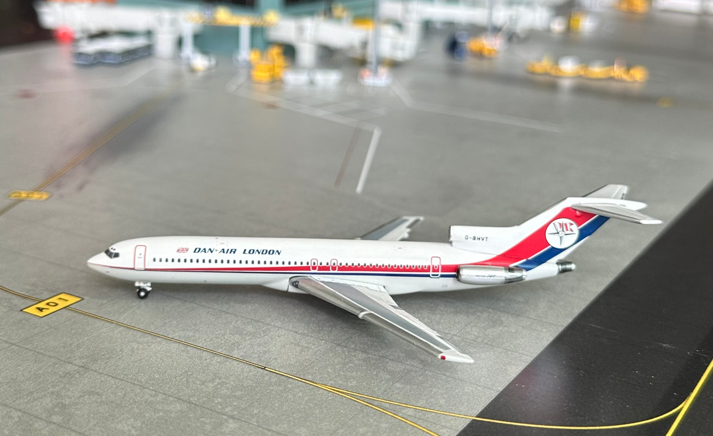 1:400 Dan Air London B727-200 Gemini Jets