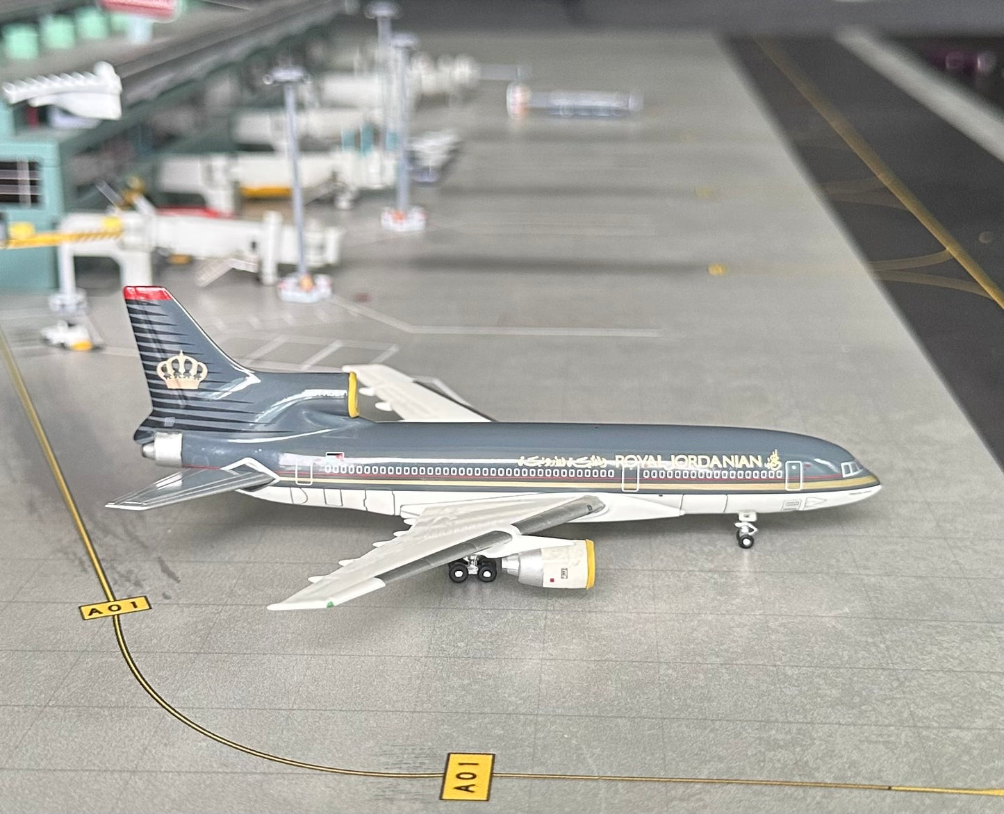 1:400 Royal Jordanian Lockheed L-1011 Tristar BlueBox