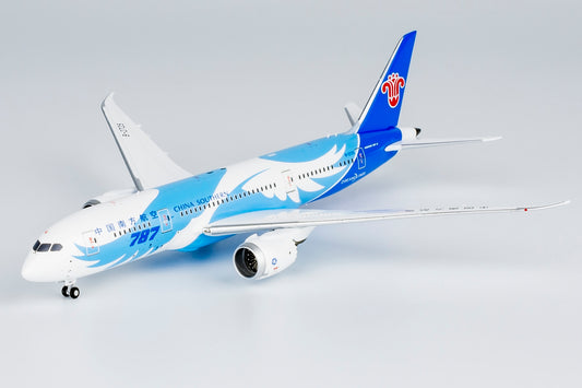 1:400 China Southern Airlines B787-8 Dreamliner B-2725 "Rolls Royce Engines" NG Models