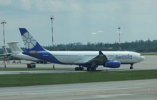 Pre-order 1:400 Belavia A330-200 Phoenix Models