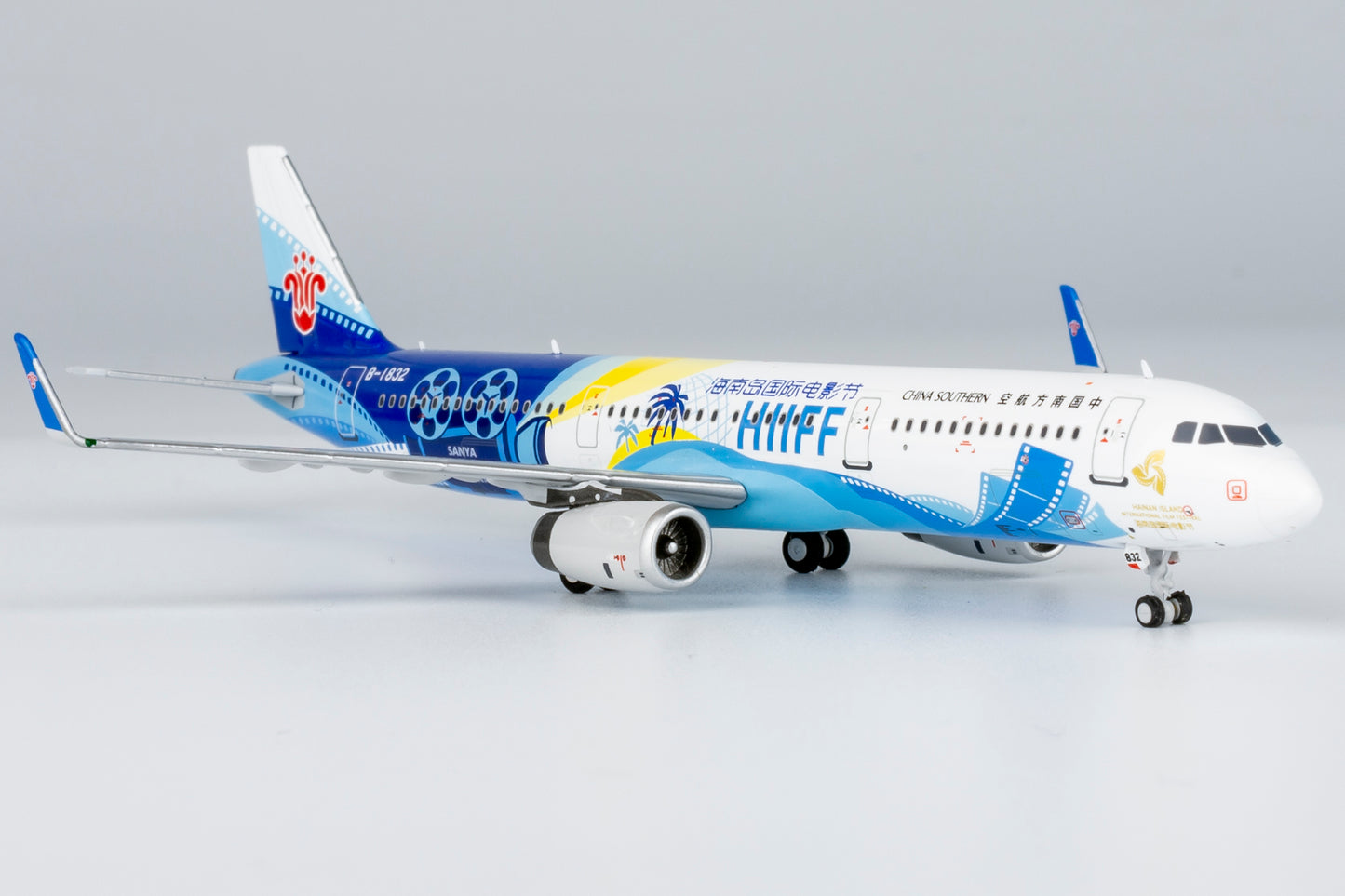 1:400 China Southern Airlines A321-200 B-1832 (Hainan Island International Film Festival) NG Models