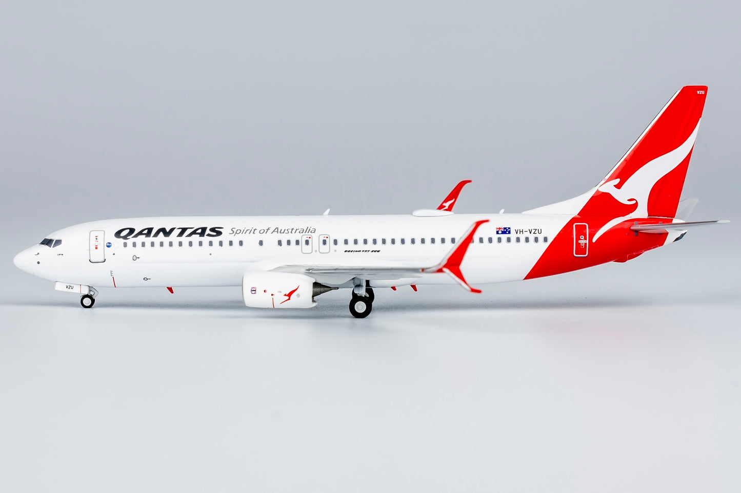 1:400 Qantas B737-800 NG Models