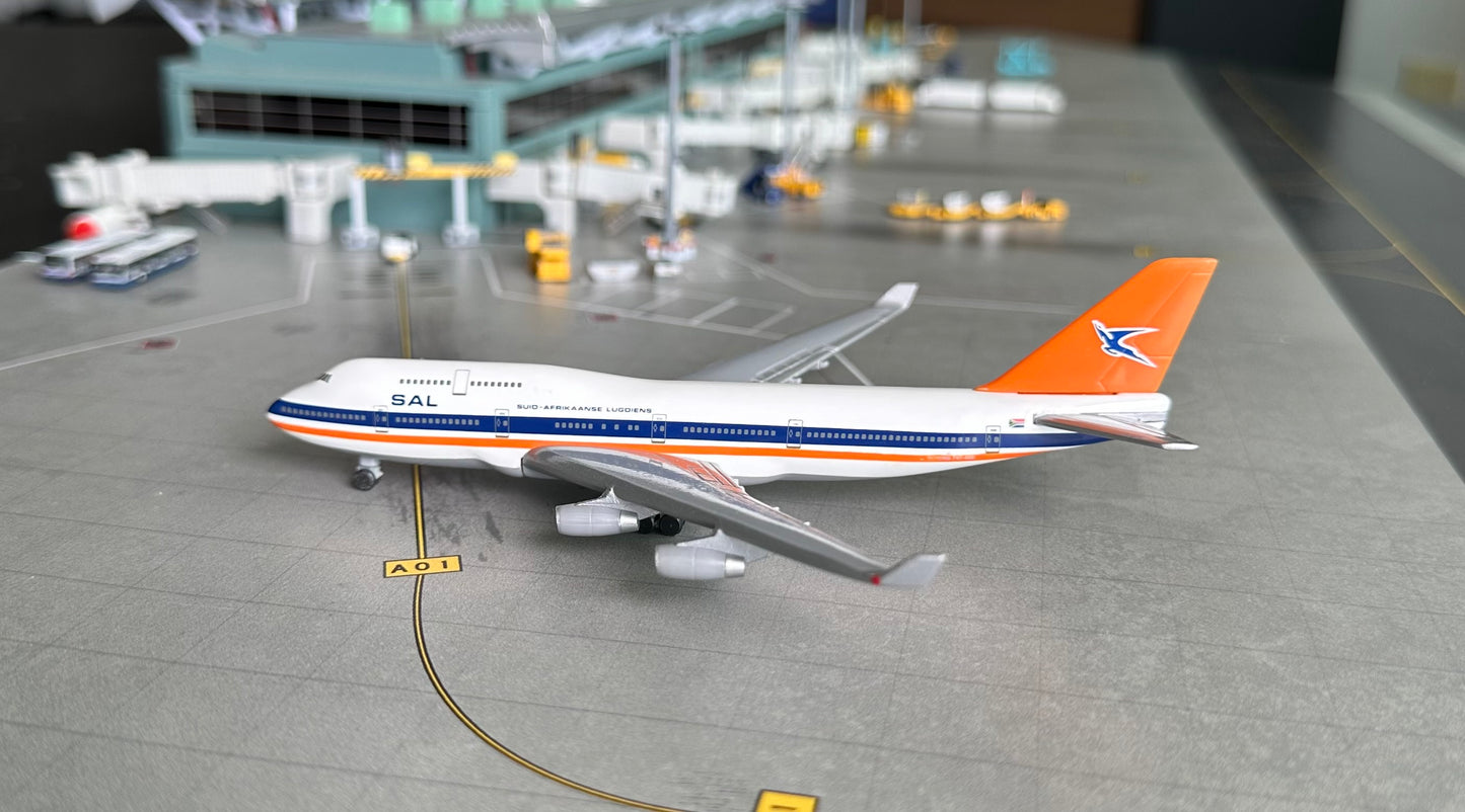 1:500 South Africa Airways B747-400 Herpa Wings