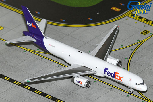 1:400 FedEx Express B757-200SF Gemini Jets