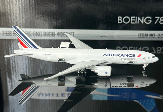 1:400 Air France Cargo B777-200LRF Interactive Series* Gemini Jets