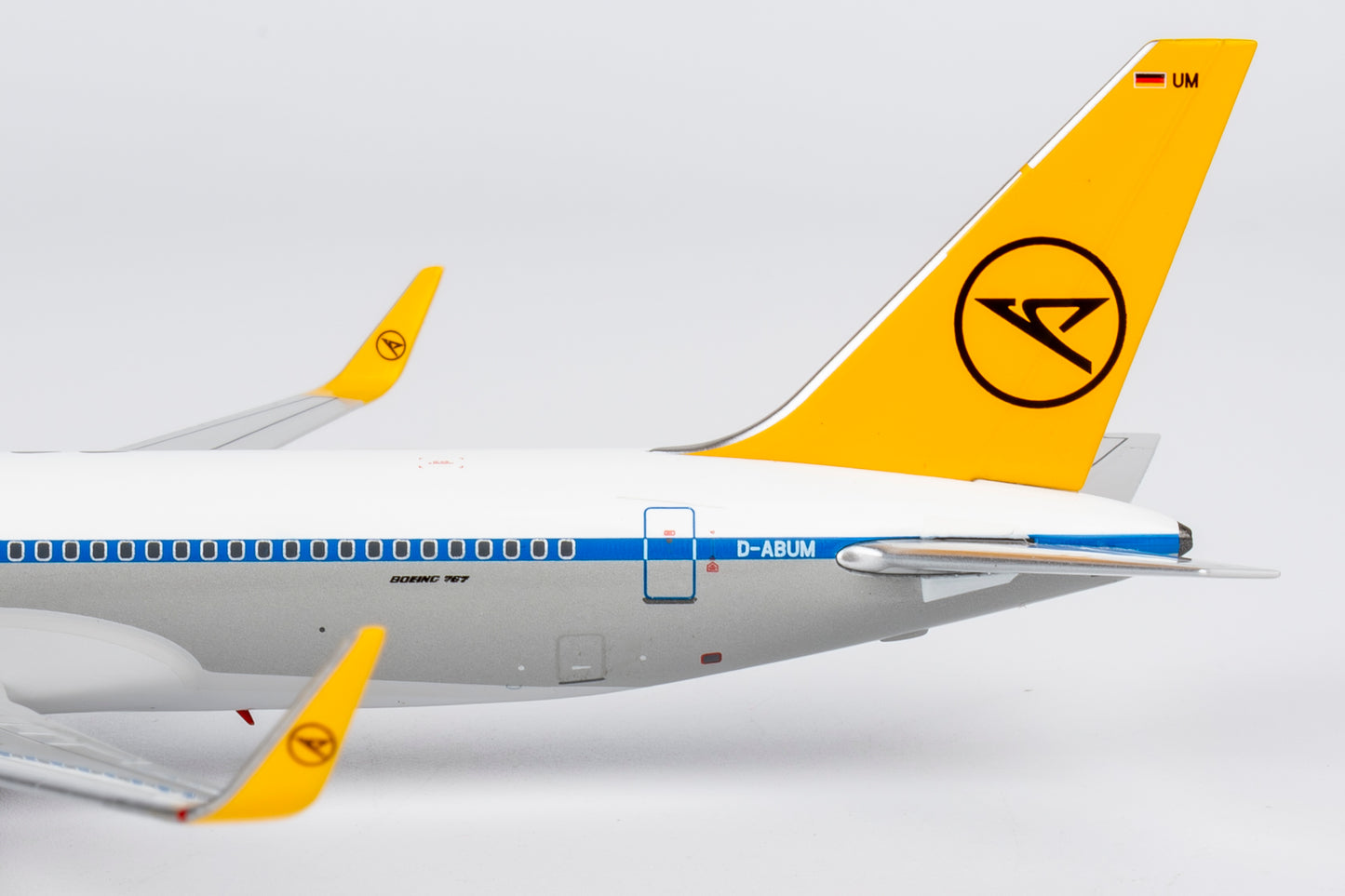 1:400 Condor B767-300ER D-ABUM White Nose cone NG Models