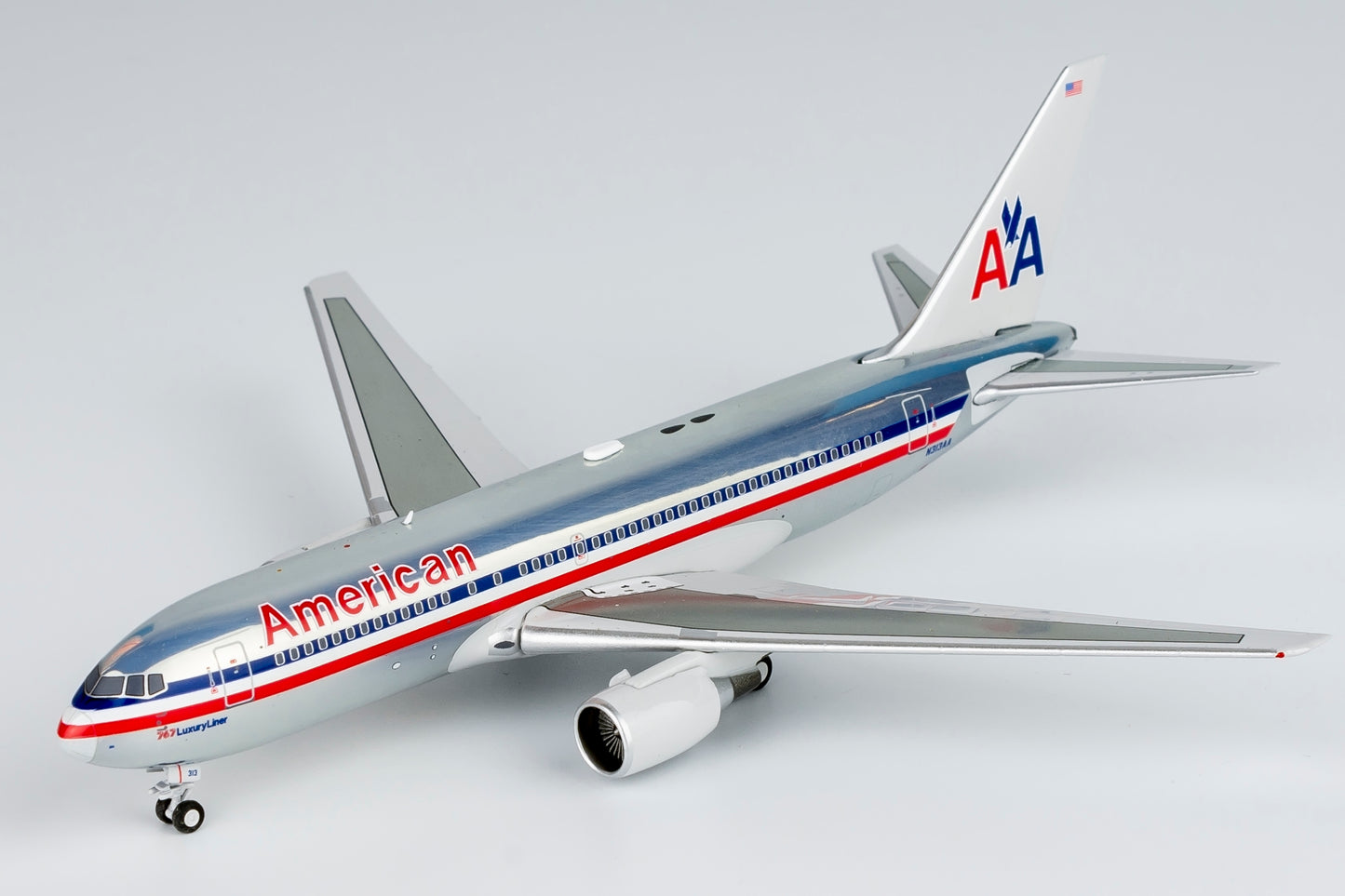 1:400 American Airlines 767-200 (Chrome CF6 engines; 767 Luxury Liner) NG Models