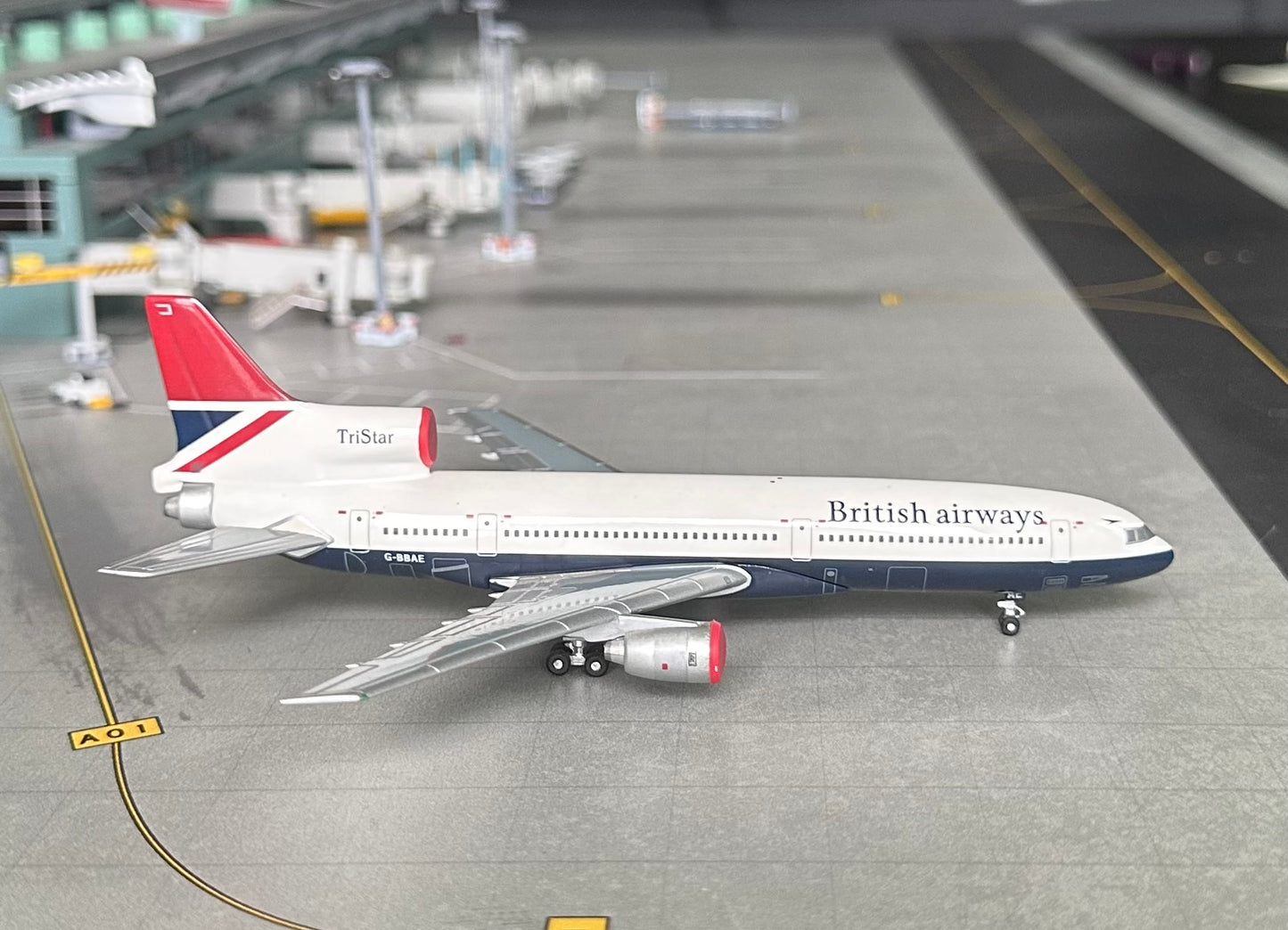 1:400 British Airways Lockheed L-1011 Tristar Wrong Box** BlueBox