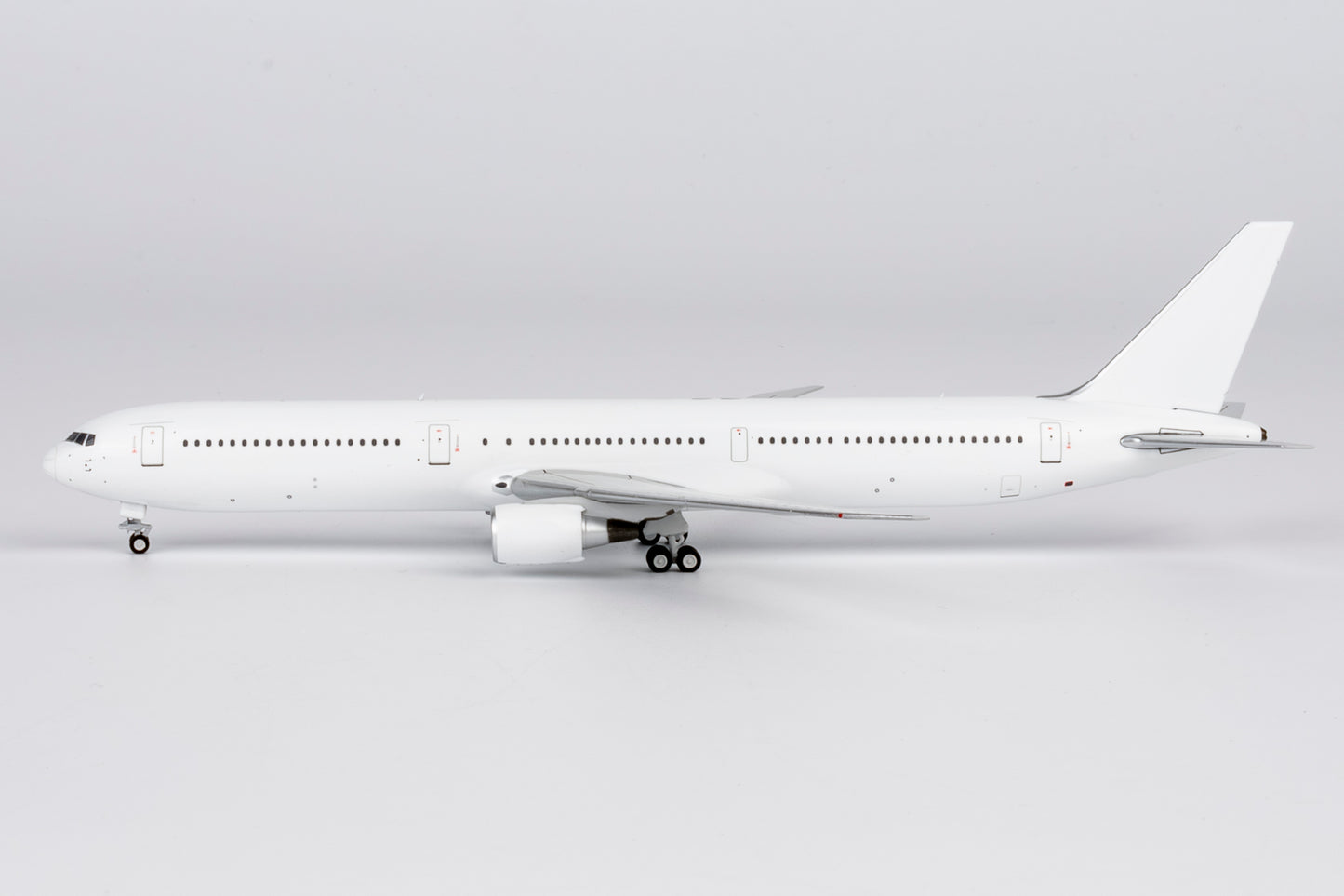 1:400 Blank Model B767-400ER CF6 Engines NG Models