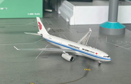 1:400 Air China Cargo “Black Cargo” A330-200 Phoenix Models
