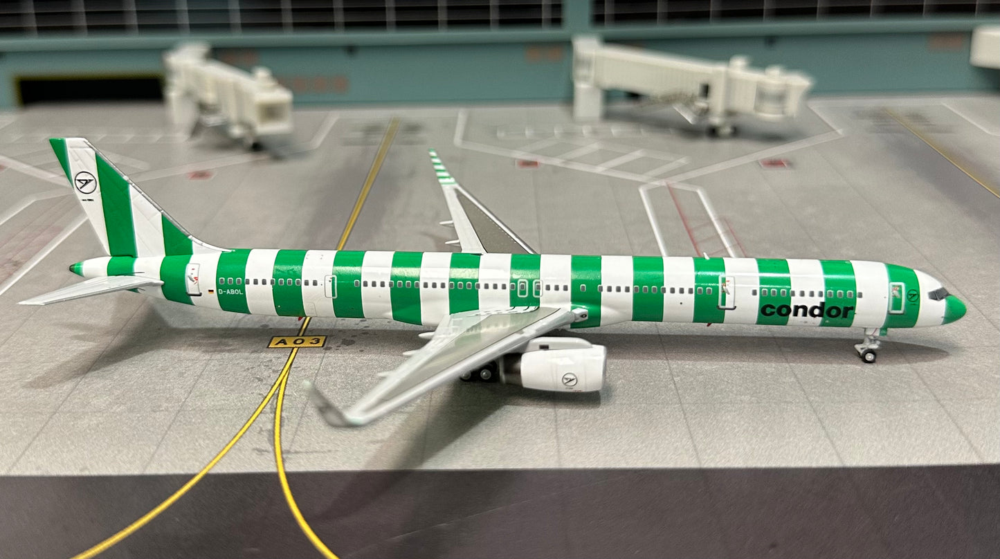 1:400 Condor 757-300 "Condor Island"  NG Models