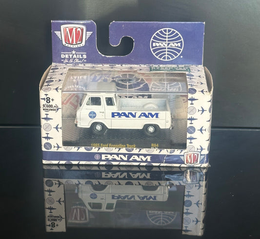 1/64 1965 Ford Econoline Truck Pan Am Clipper Cargo M2 Machines -Diecast Model Car
