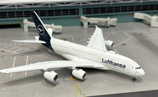 1:400 Lufthansa A380-800 New magnetic detachable landing gear Aviation 400