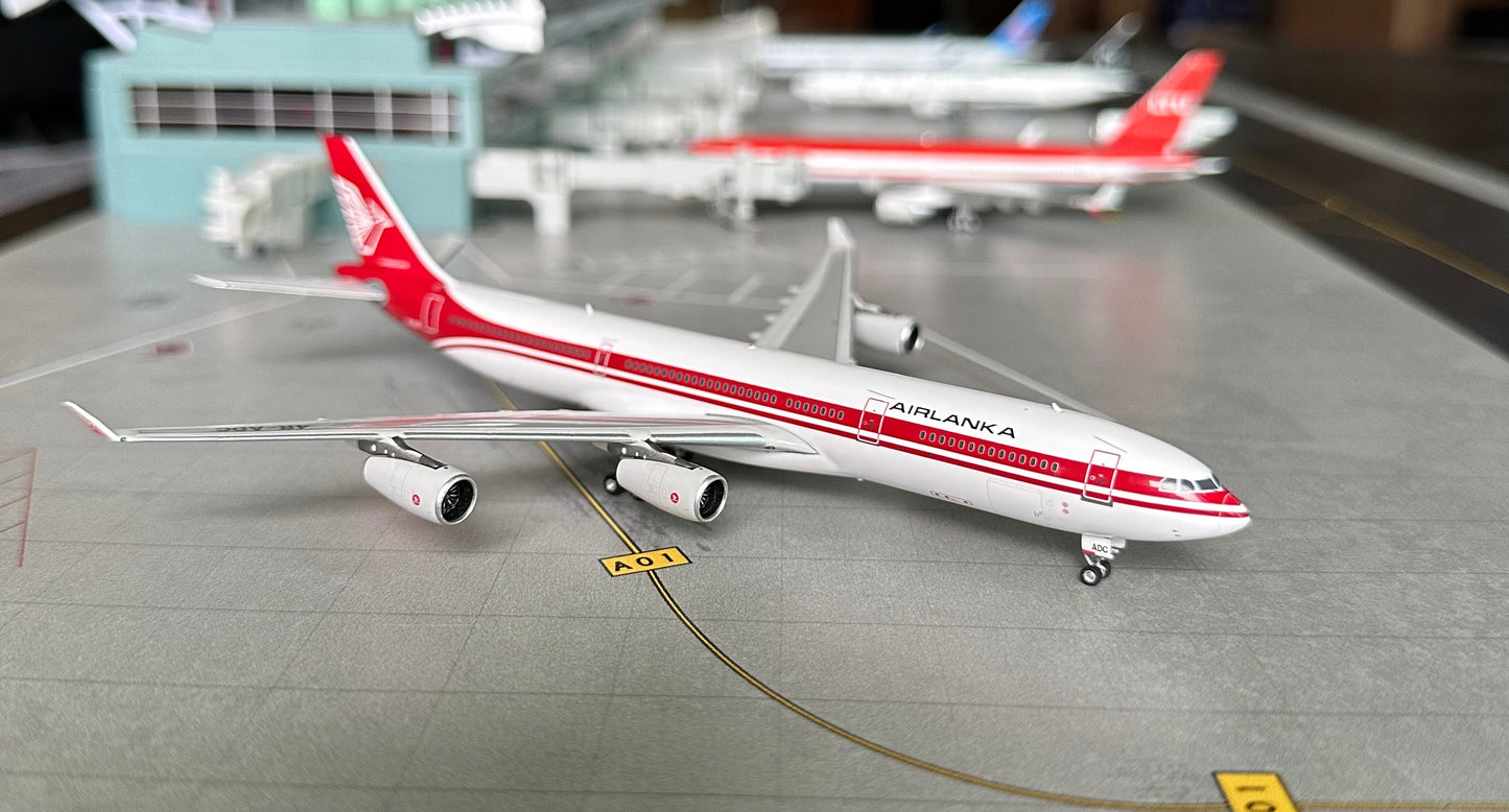 1:400 Air Lanka A340-300 Phoenix Models