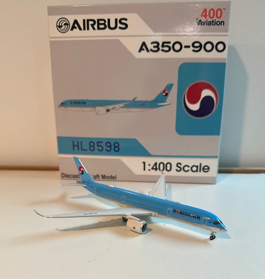 1:400 Korean Air A350-900 detachable gear Aviation 400