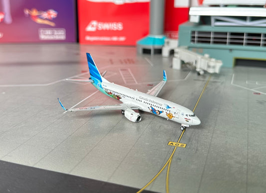 1:400 Garuda Indonesia B737-800 “TAHILALATS Ben’s world” Phoenix Models