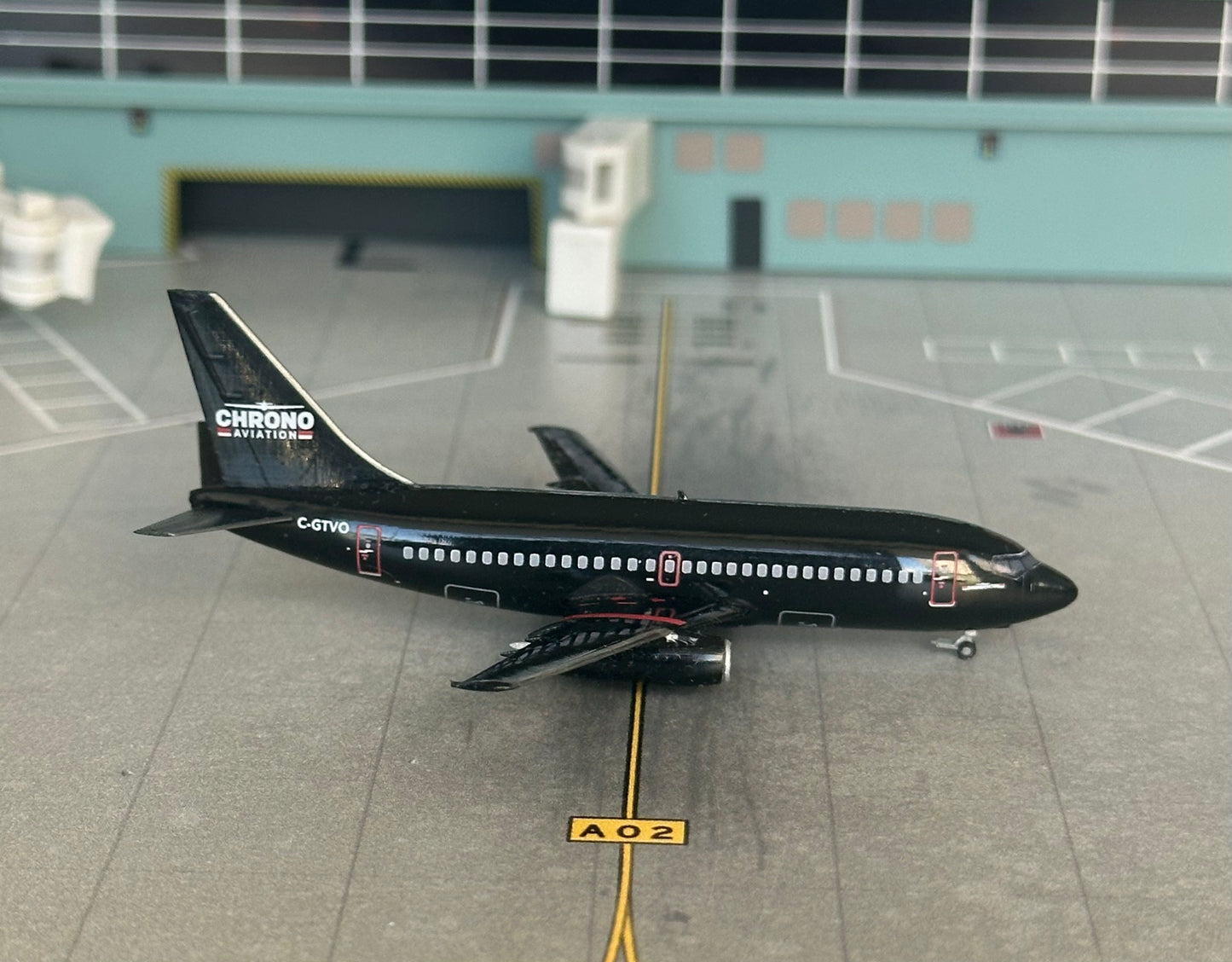 1:400 Chrono Aviation B737-200 3D Design Deck