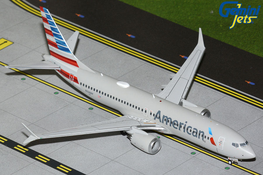 1:200 American Airlines B737 Max 8 Gemini200