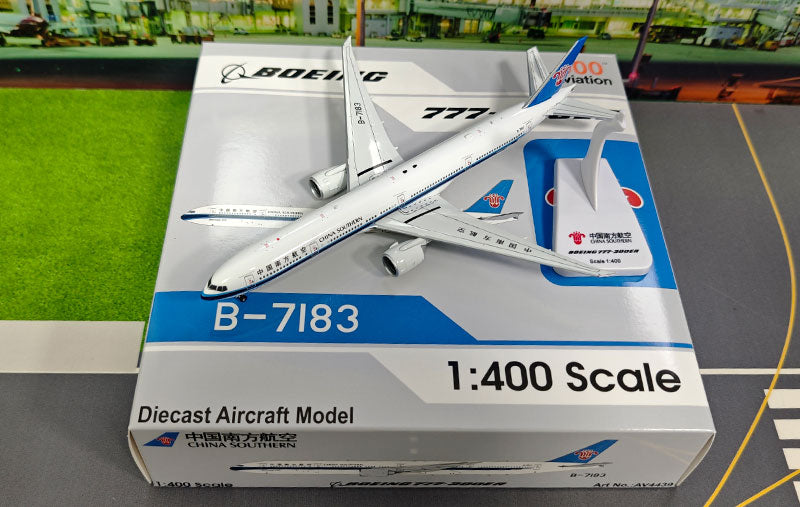 Pre-order 1:400 China Southern Airlines B777-300ER Aviation 400