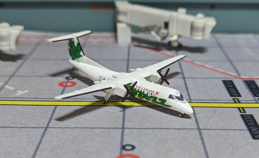 1:400 Air Canada Jazz (Green) Q300 3D Design Deck