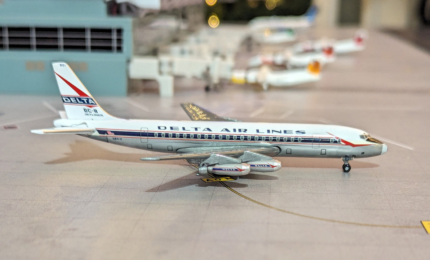 1:400 Delta Air Lines DC-8-11 Gemini Jets