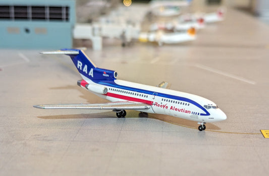 RARE** 1:400 Reeve Aleutian Airways AeroClassics