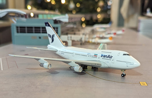 1:400 IranAir B747SP Gemini Jets