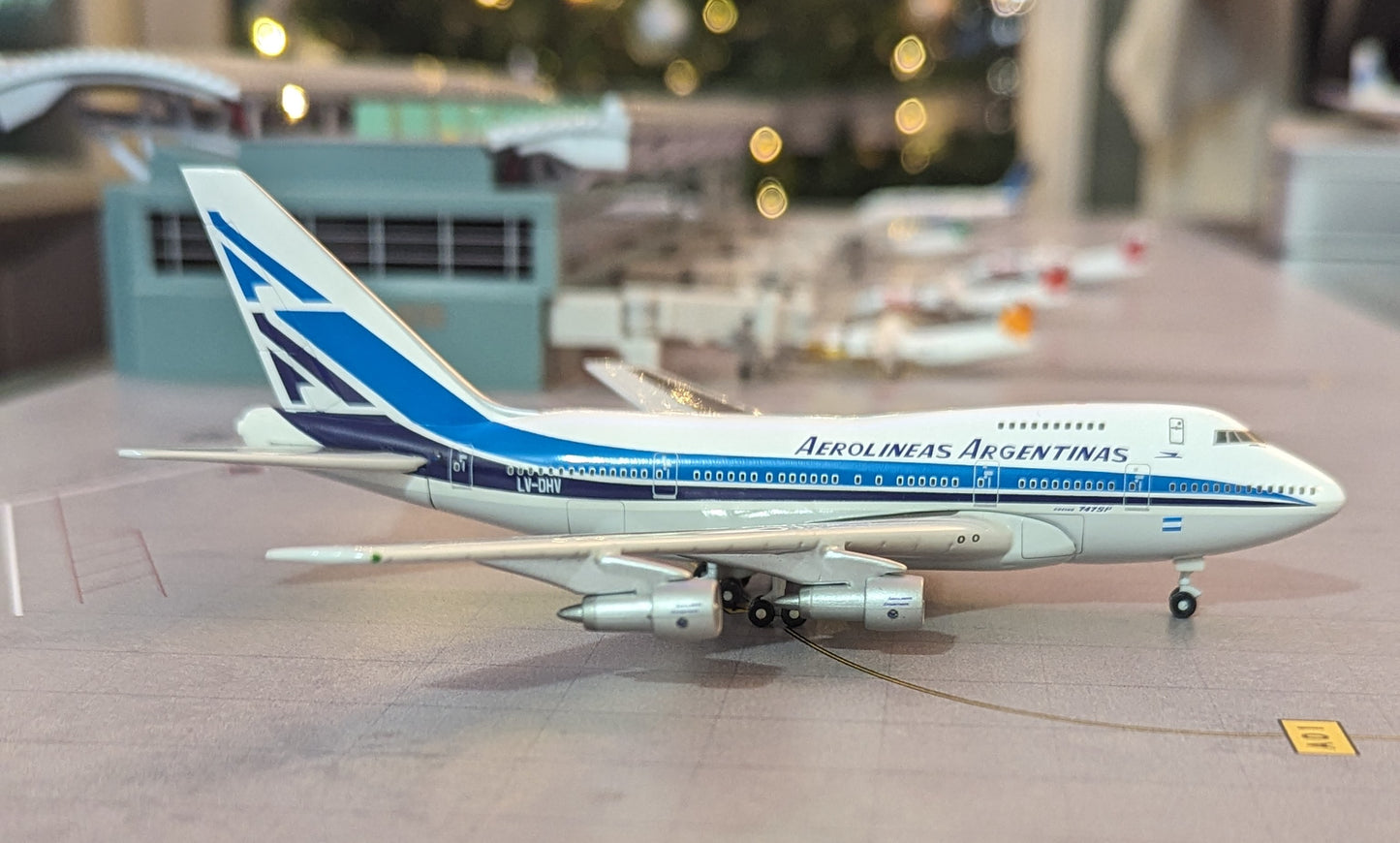 1:400 Aerolineas Argentinas B747SP Gemini Jets