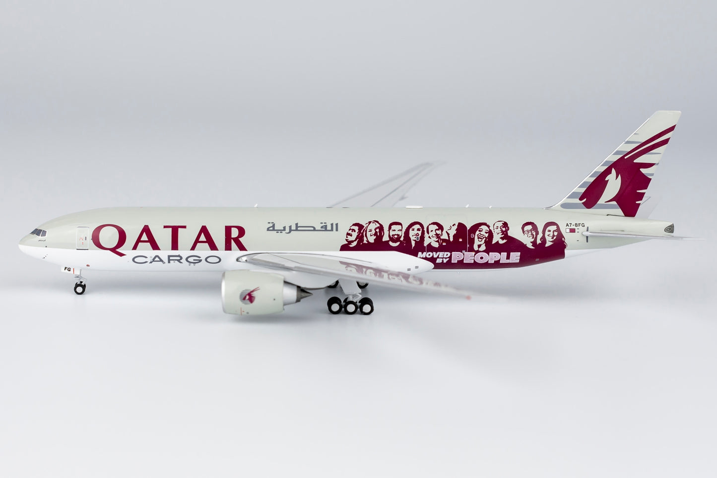 1:400 Qatar Airways Cargo B777-200F "Moved by People" NG Models