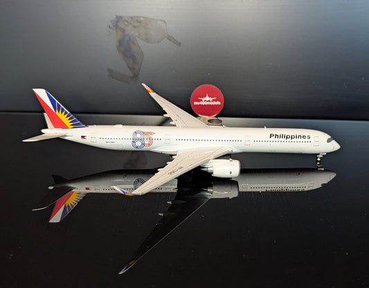 1:400 Philippine Airlines A350-1000 “85 Years” Gemini Jets