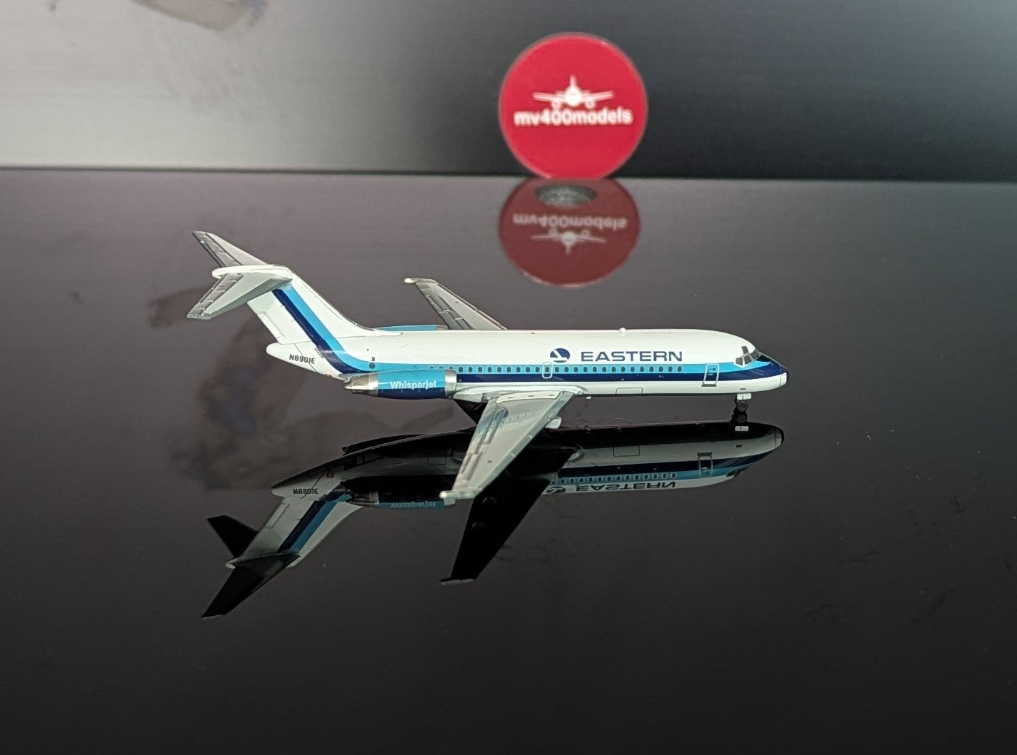 1:400 Eastern Air Lines DC-9-14 N8901E V1:400 Models