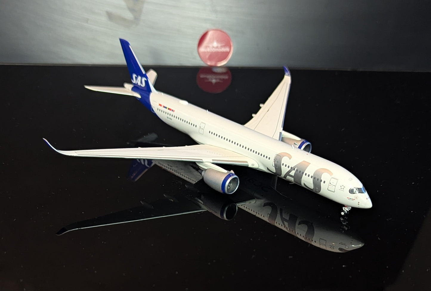 1:400 SAS Scandinavian A350-900 Gemini Jets