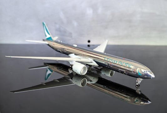 1:400 Cathay Pacific B777-300ER “Polished” Aviation 400