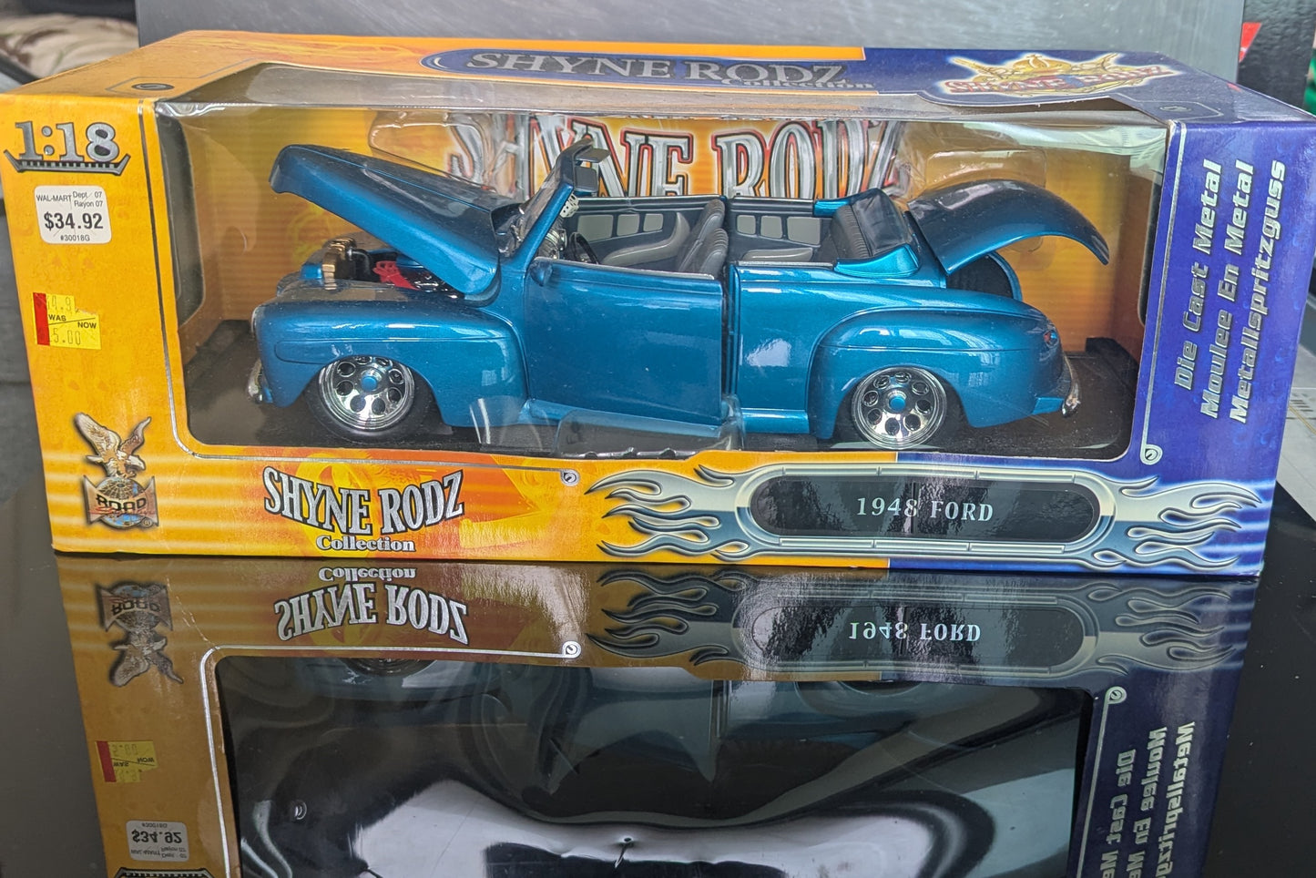 1/18 Shyne Rodz 1948 Ford Road Signature -Diecast Model Car