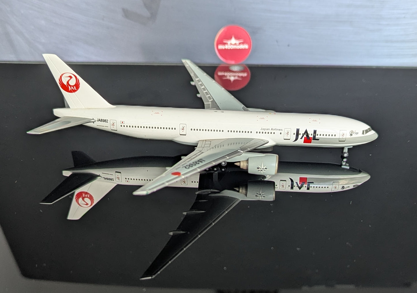 1:400 Japan Airlines B777-200 "Vega" Herpa Wings