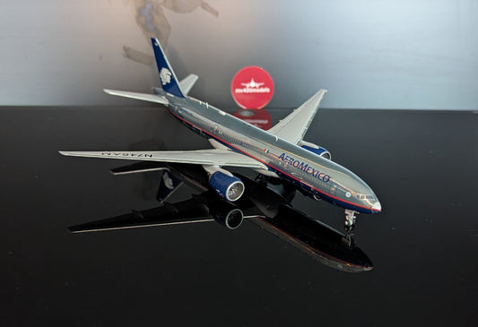 1:400 AeroMexico B777-200ER JC Wings