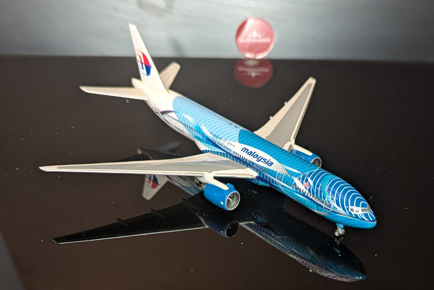 1:400 Malaysian Airlines B777-200ER "Freedom of Space" Phoenix Models