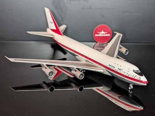 1:400 The Boeing Corporation B747-100 "City of Everett NG Models