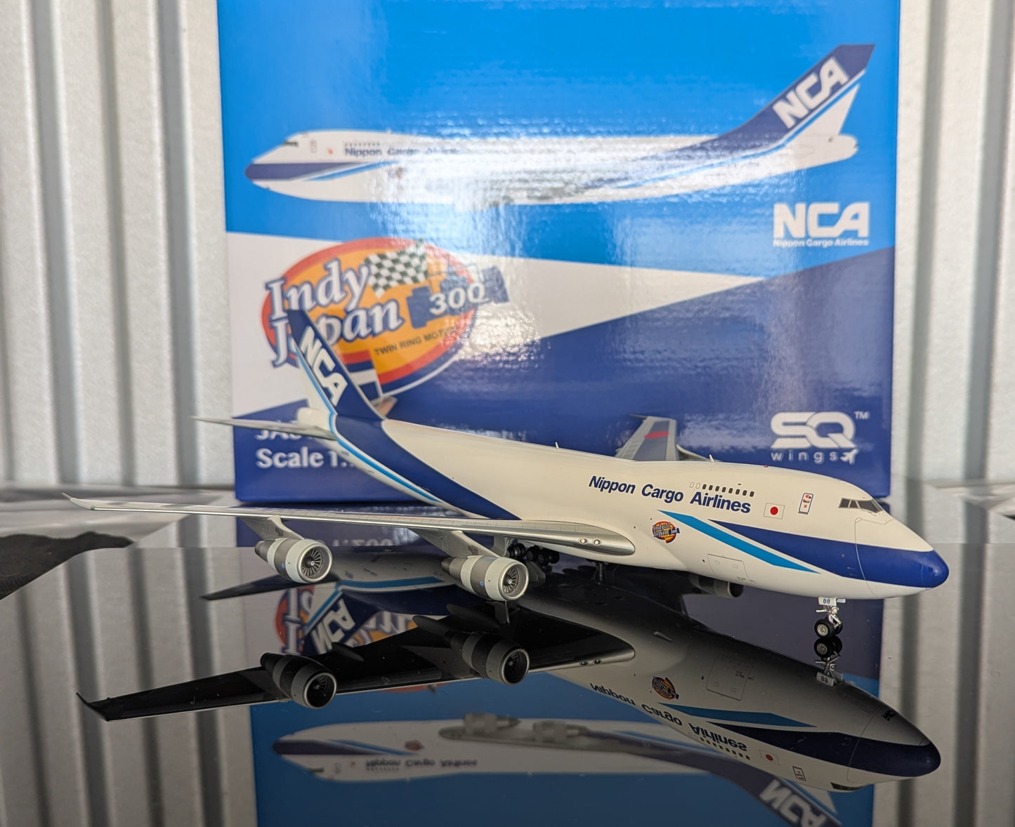 1:200 Nippon Cargo Airlines B747-200F SQ Wings